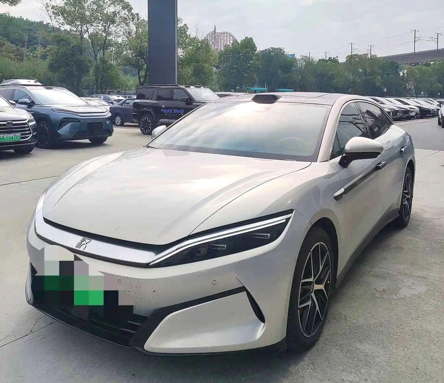 BYD 2025 Han L EV — AWD Flagship Edition (with LiDAR)